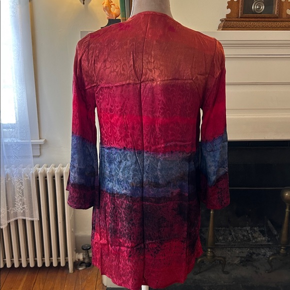 Soft Surroundings Red and Pink Textured Topper - Picture 2 of 6